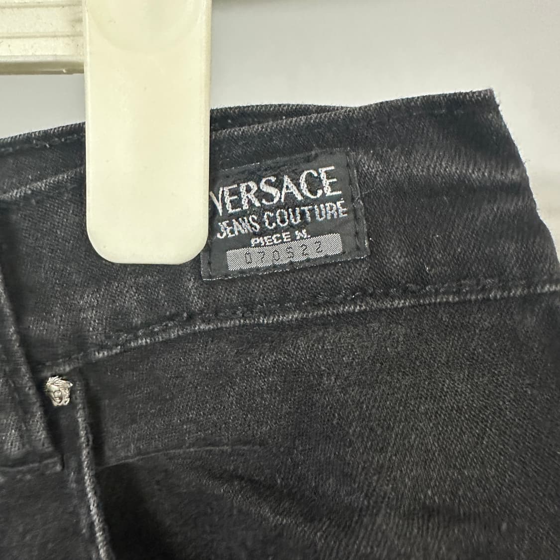 베르사체 꾸뛰르 블랙 진 상품이미지2