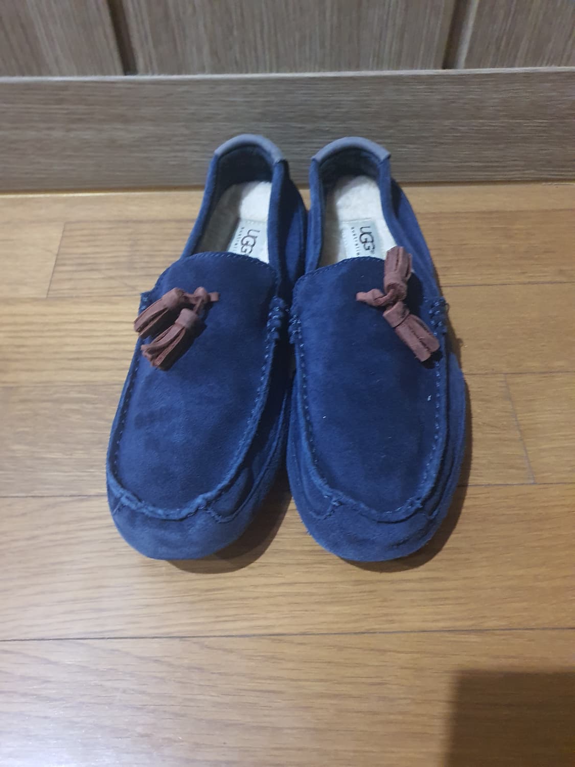 어그 ugg 테슬 모카신 270 상품이미지2
