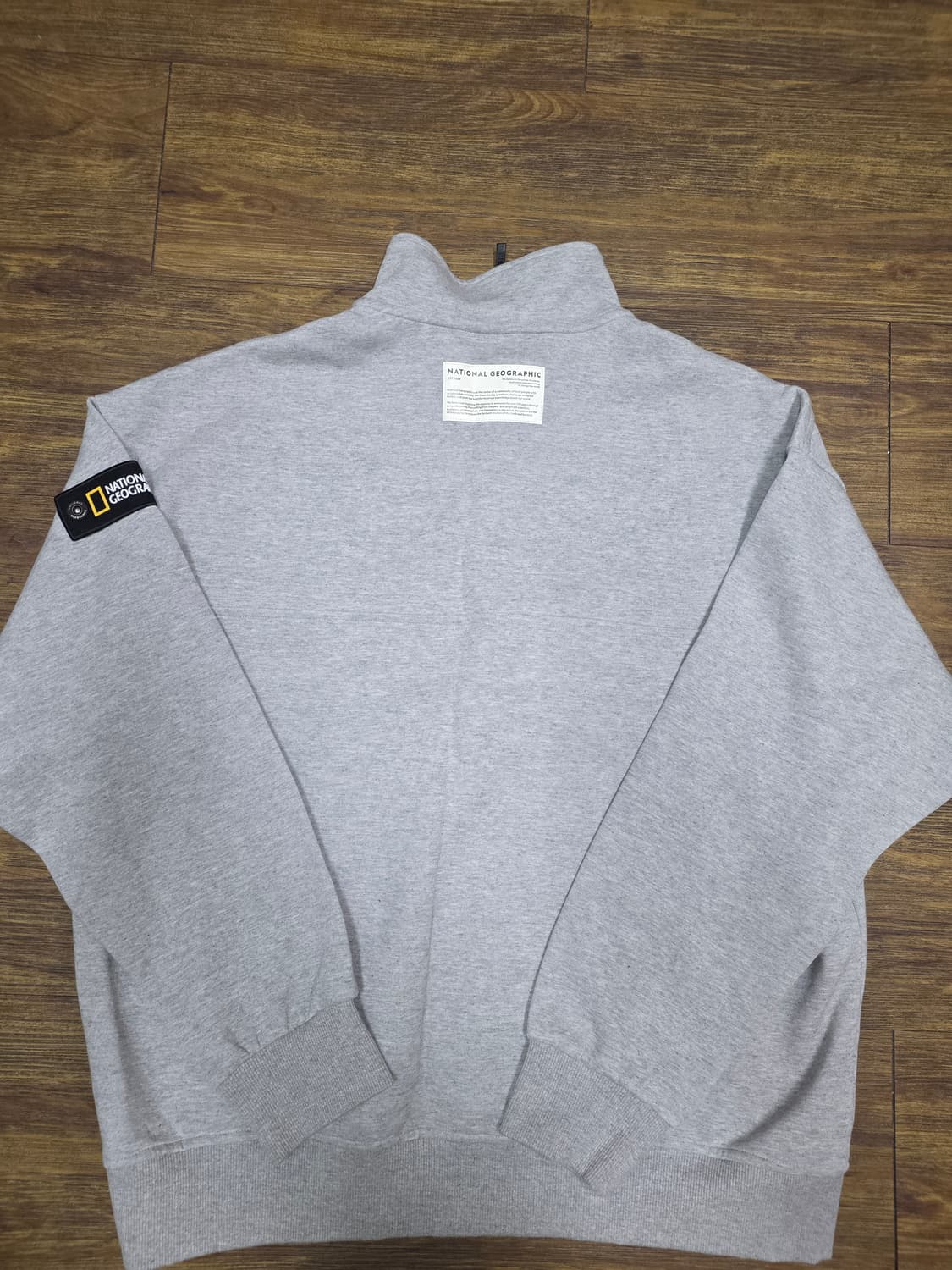 내셔널지오그래픽 하프집업  상품이미지8