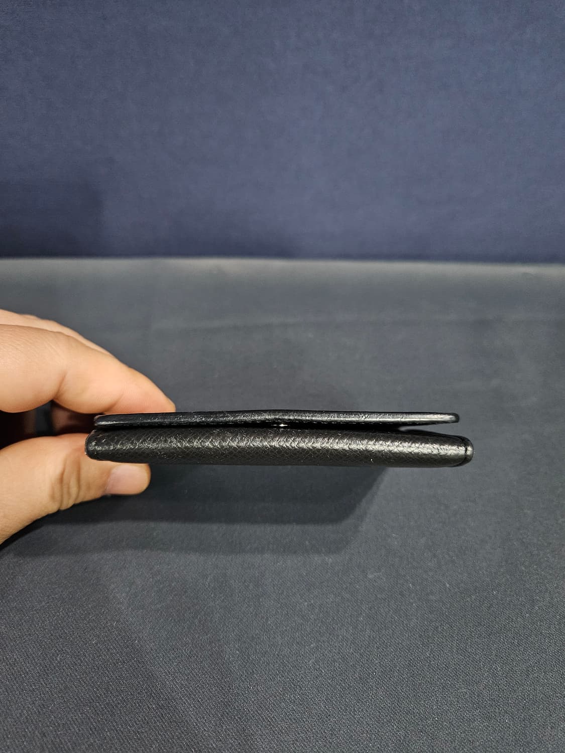 루이비통 타이가 블랙 카드지갑  상품이미지5