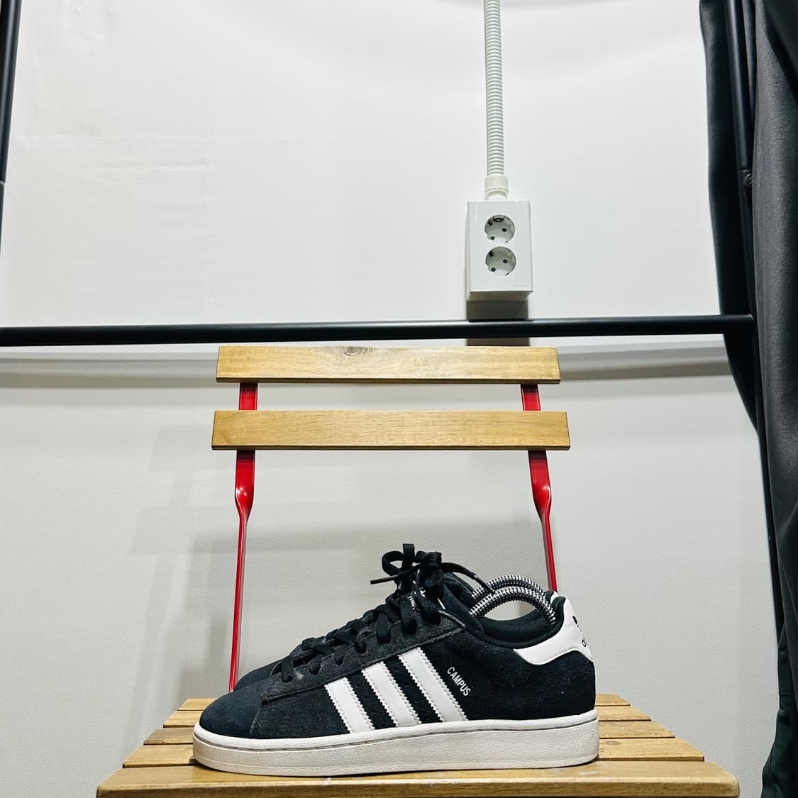 245) 아디다스 운동화 여성 여자 신발 캠퍼스 블랙 스웨이드  상품이미지3