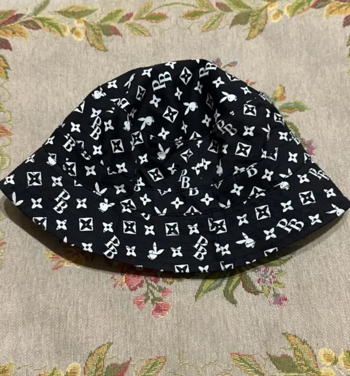 희귀한 일본 플레이보이 모노그램 버킷 모자 100% 코튼 상품이미지2