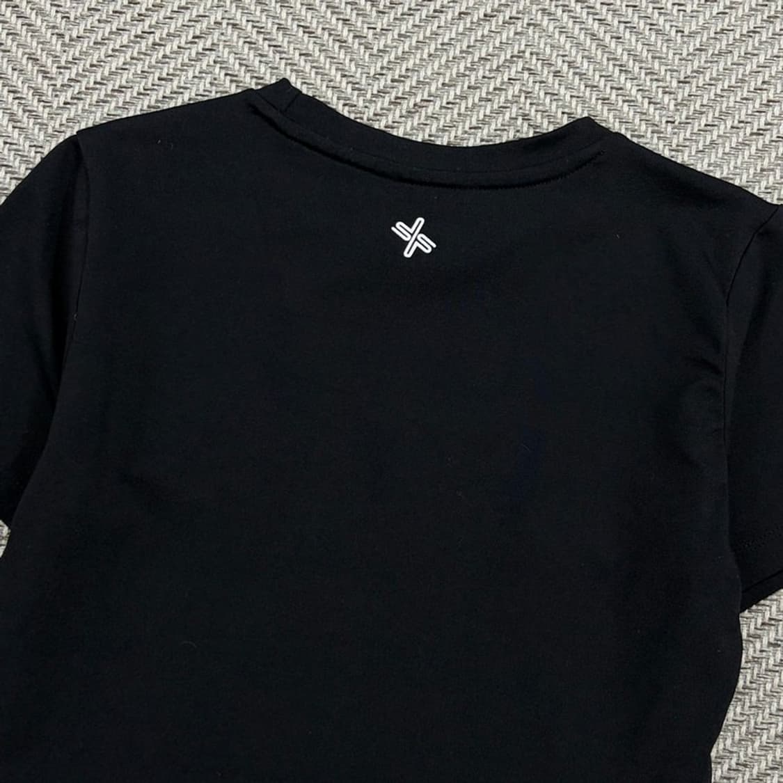 젝시믹스 자수 크롭티셔츠 v3153 상품이미지4