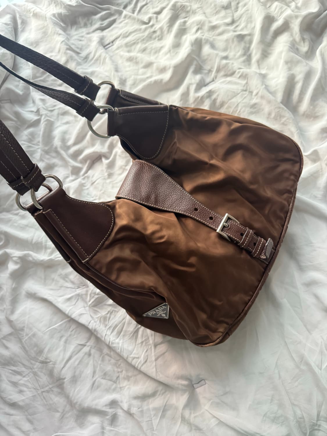 Prada Nylon bag 프라다 포코노 반달 호보백.숄더백.토트백 상품이미지1