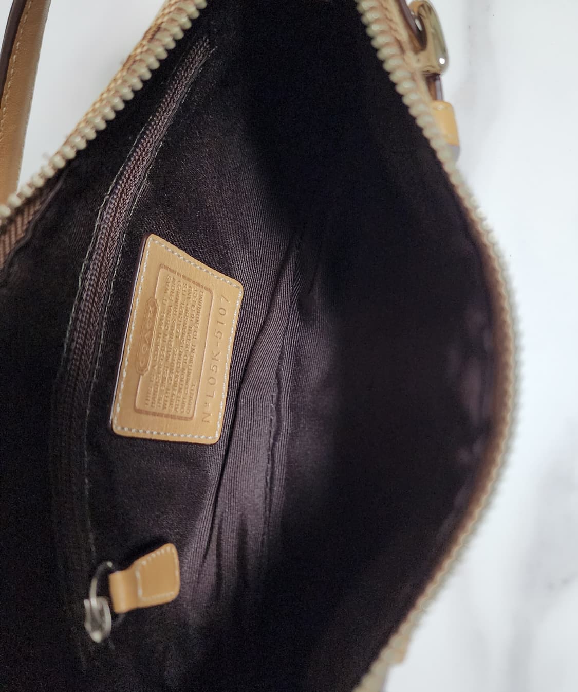 ##희귀템)코치 서플렛 바게트백 상품이미지7