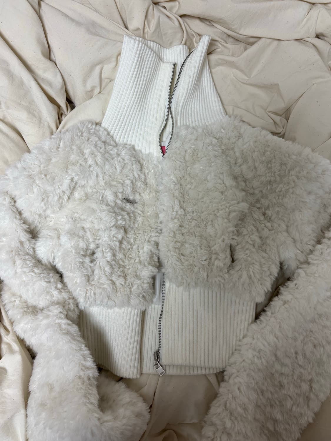 오디너리홀리데이 퍼자켓 상품이미지1