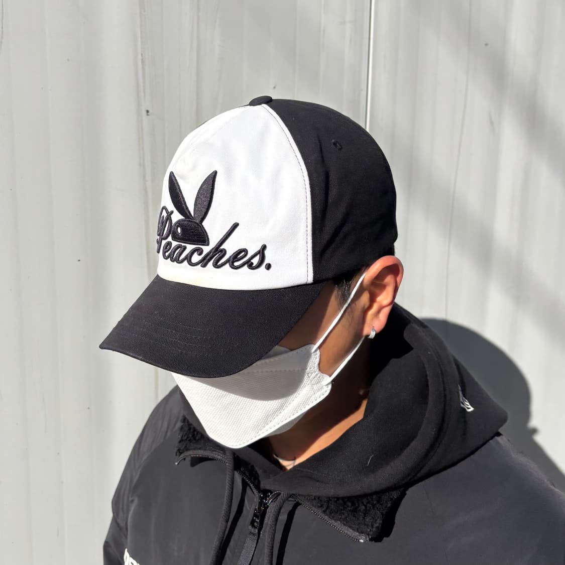 Peaches. x Playboy 'Two-Tone' 래빗 헤드 캡 상품이미지4