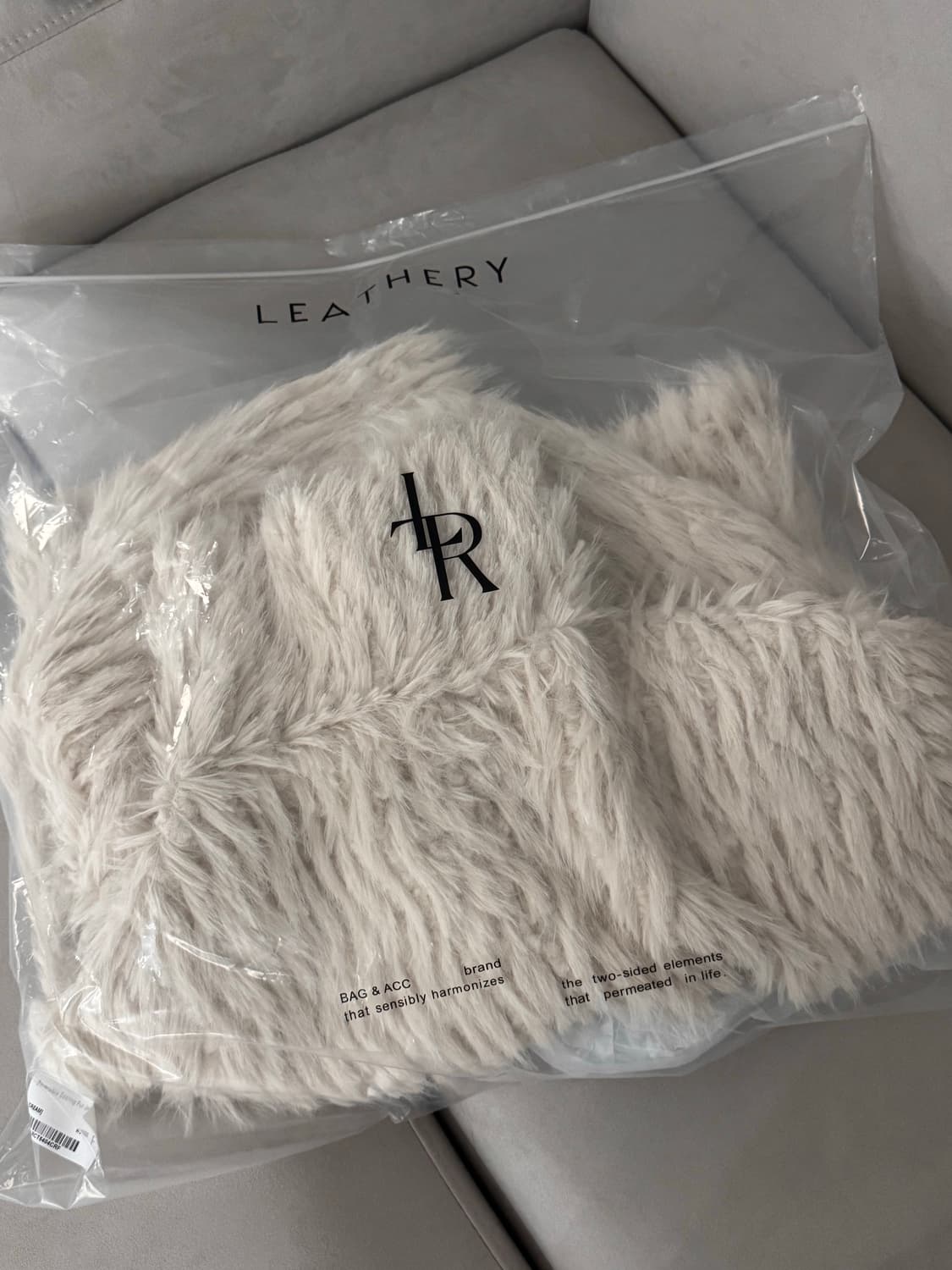 [실사O/새상품] 레더리 무스탕 리버시블 시어링 퍼 자켓 [CREAM] 상품이미지9