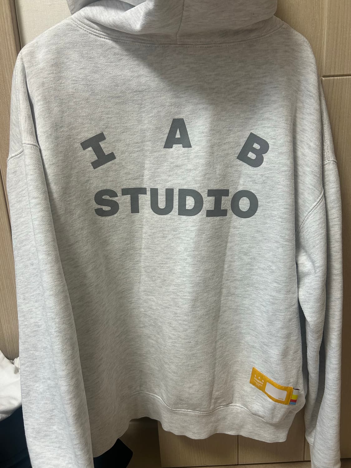 아이앱 스튜디오 후드티 라이트 그레이L 상품이미지1