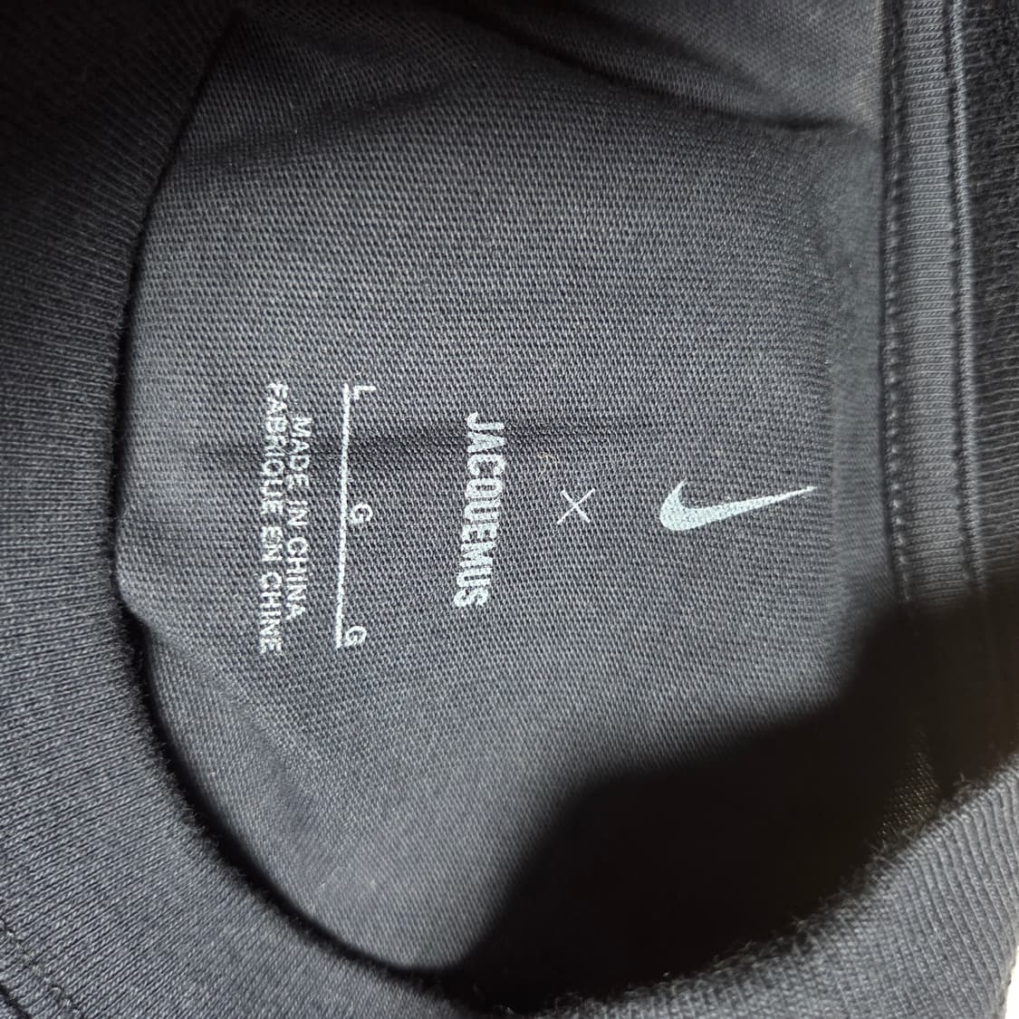 [L] 나이키 자크뮈스 반팔 티셔츠 옵시디언 상품이미지2