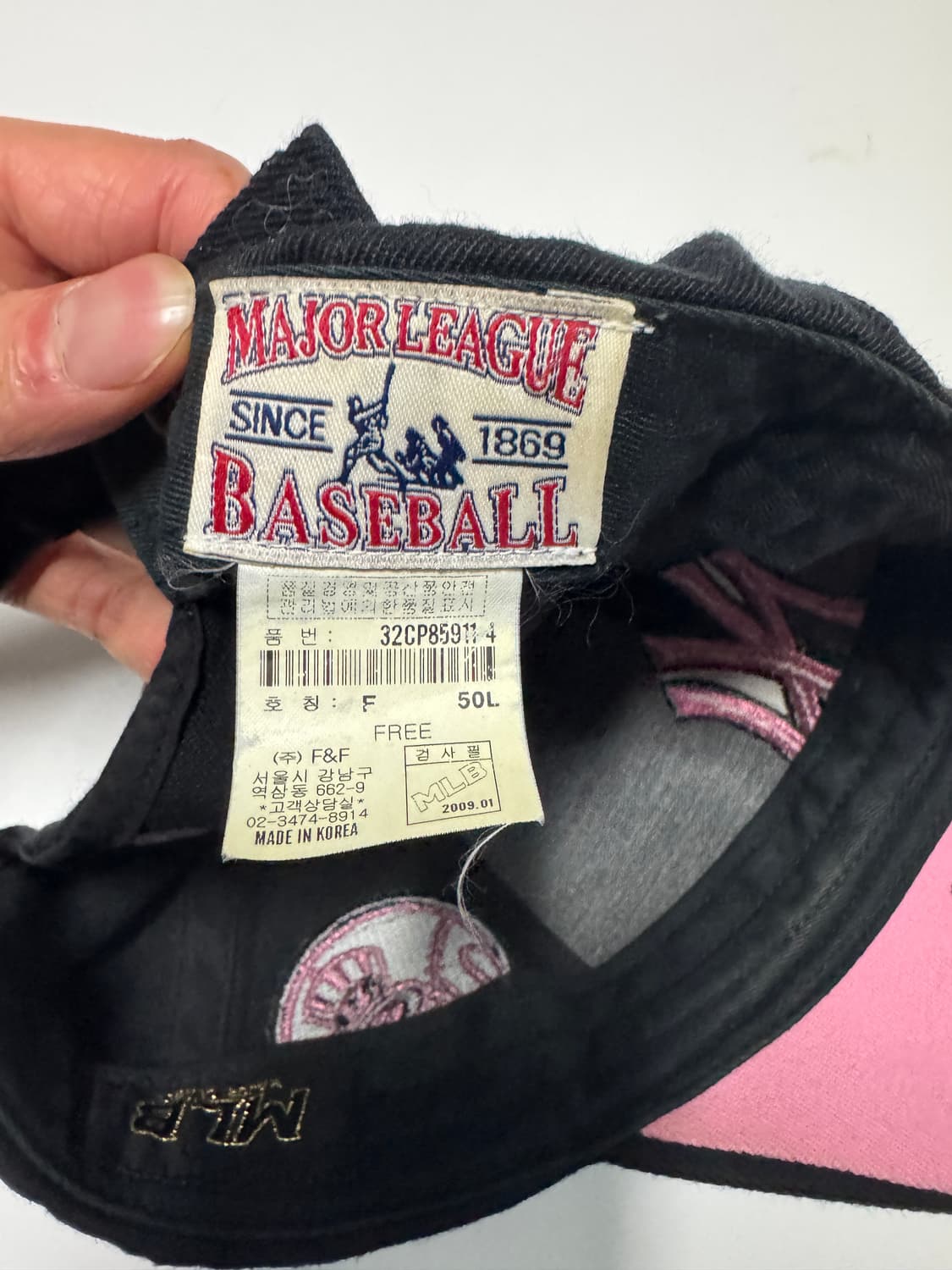 MLB 엠엘비 양키즈 로고 핑크 블랙 볼캡 상품이미지6