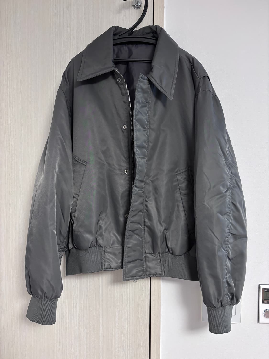 100 TNGT 카라 항공점퍼 블루종 상품이미지1