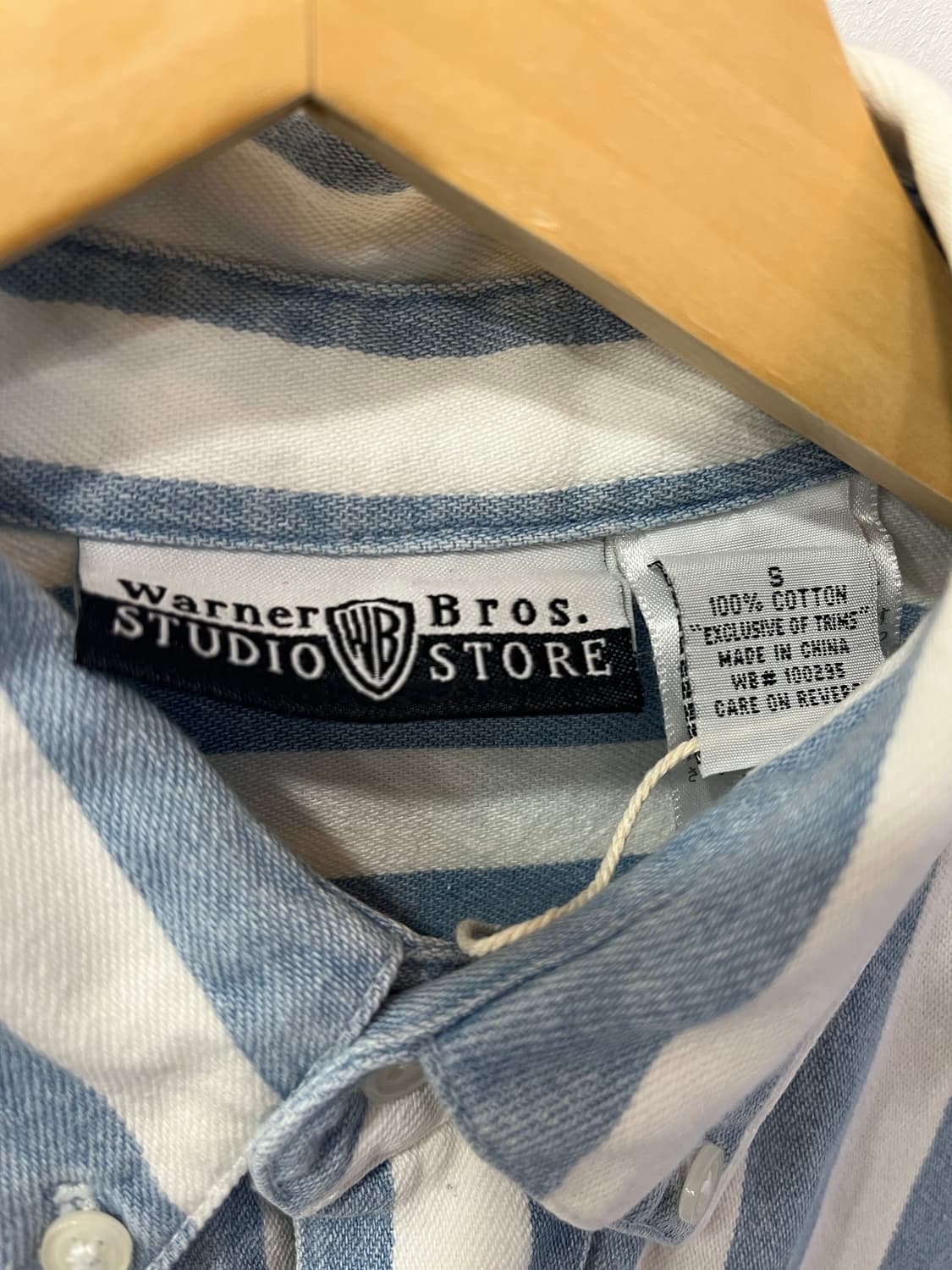 [90s 정품] 워너브라더스 루니툰즈 캐릭터 자수 스트라이프 셔츠 상품이미지4