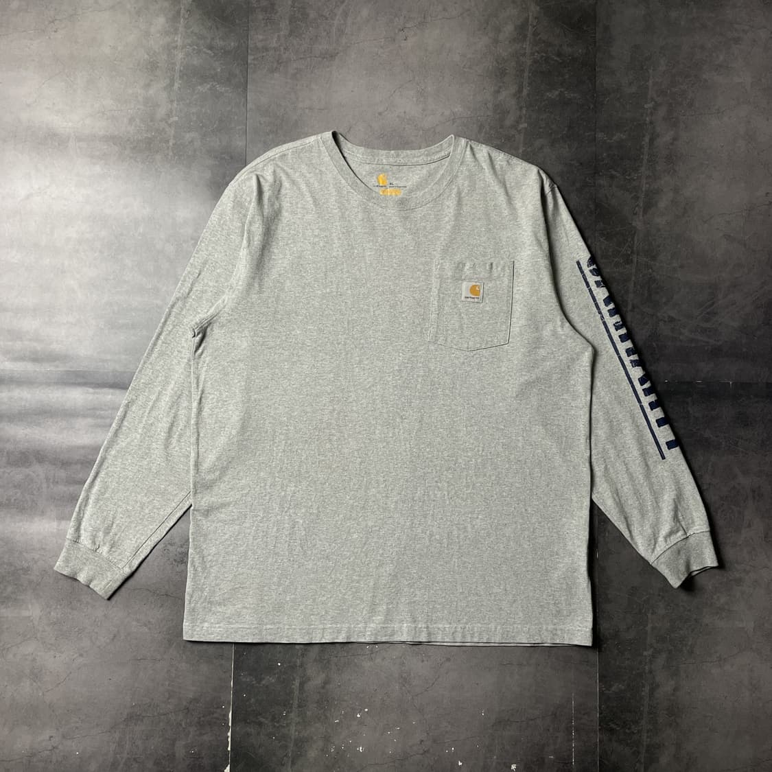 CARHARTT 칼하트 빈티지 그레이 레터링 긴팔 티셔츠 A00972 상품이미지1