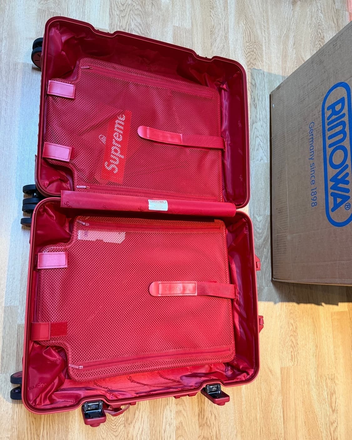 슈프림 캐리어 45L 상품이미지9