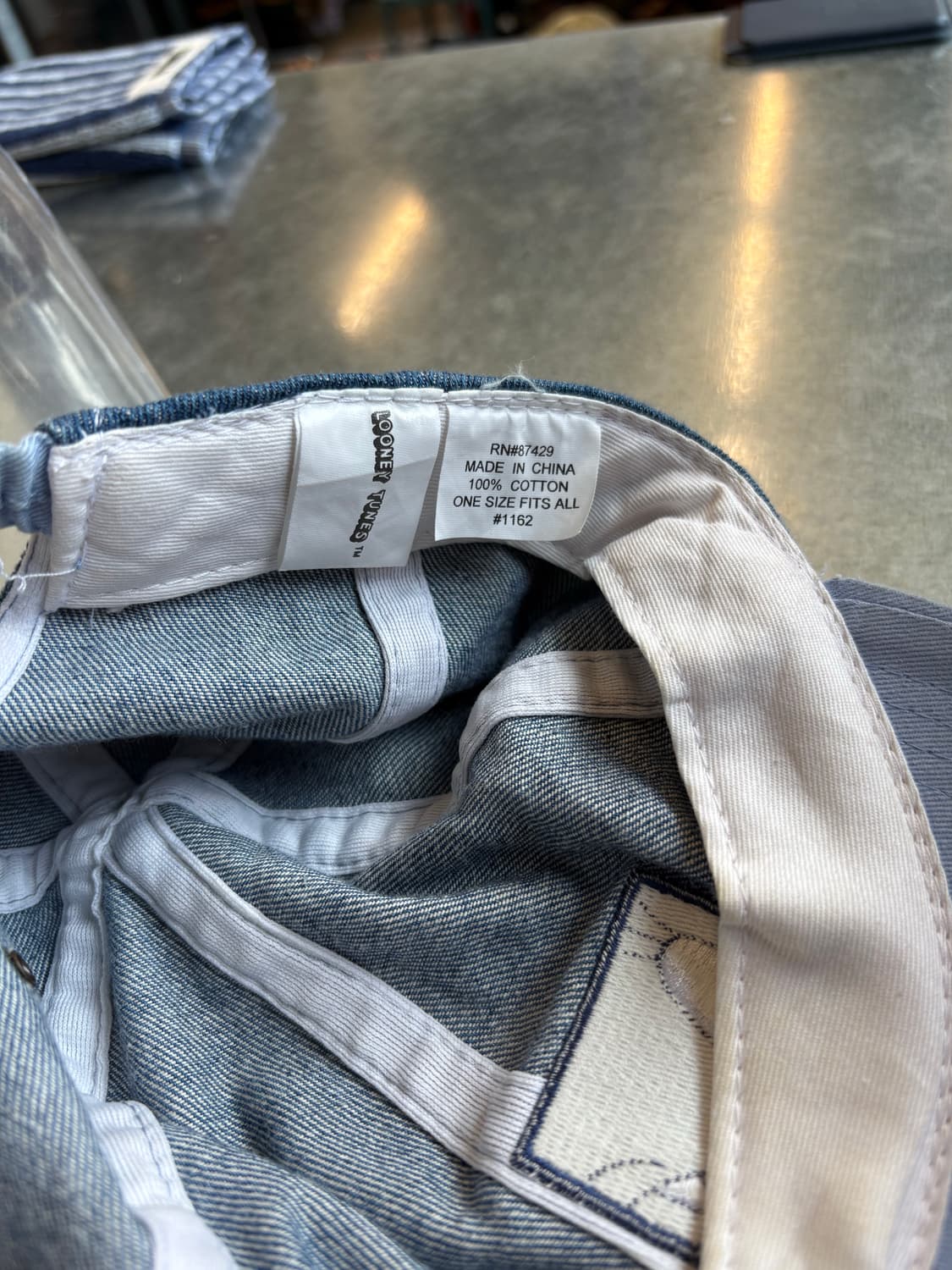 루니툰즈 트위티 빈티지 데님 볼캡 상품이미지5