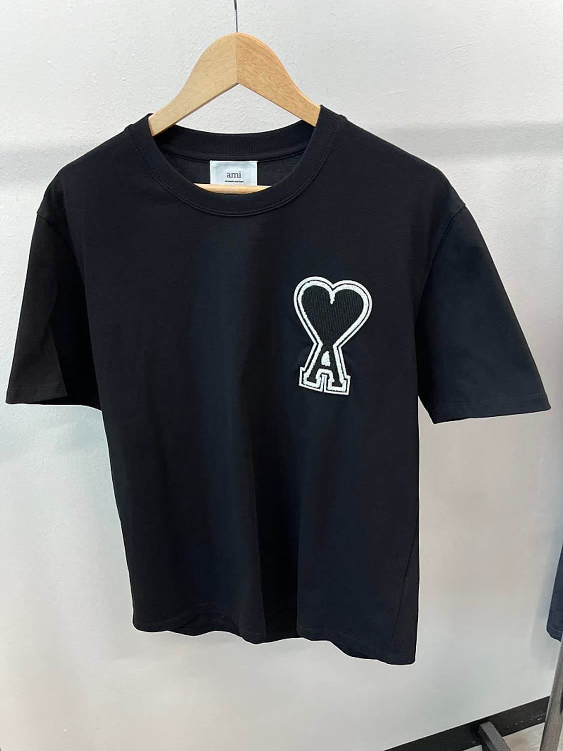100) 아미 빅하트 반팔티  상품이미지5