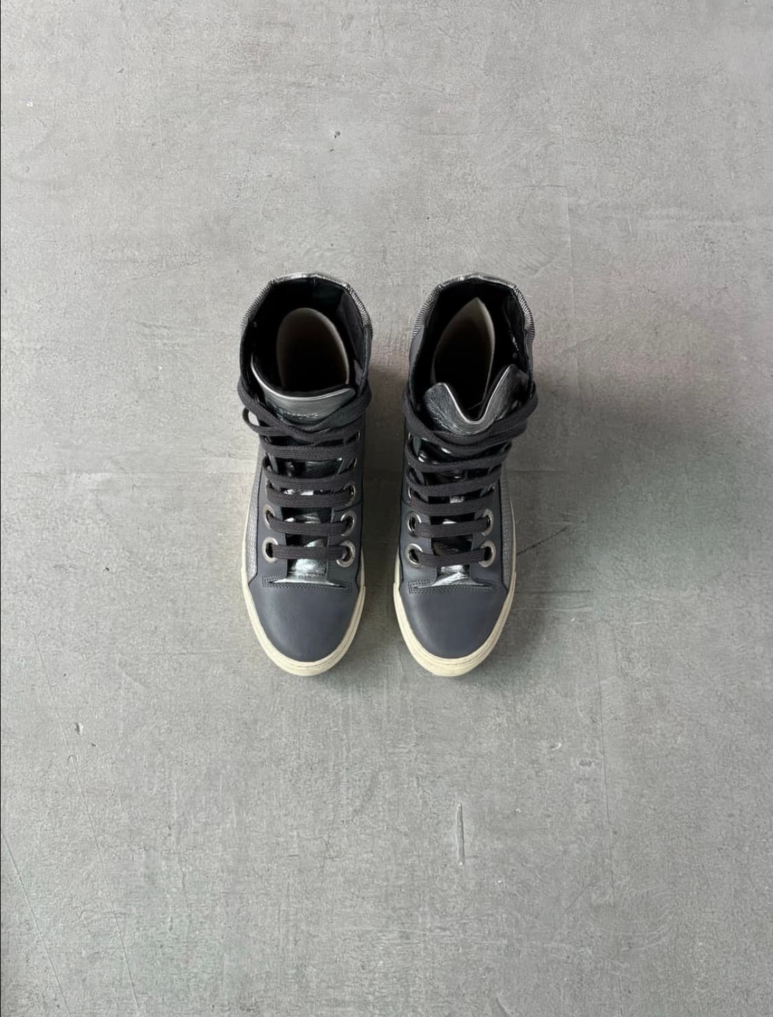 라프시몬스 콘트라스트 하이탑 상품이미지2