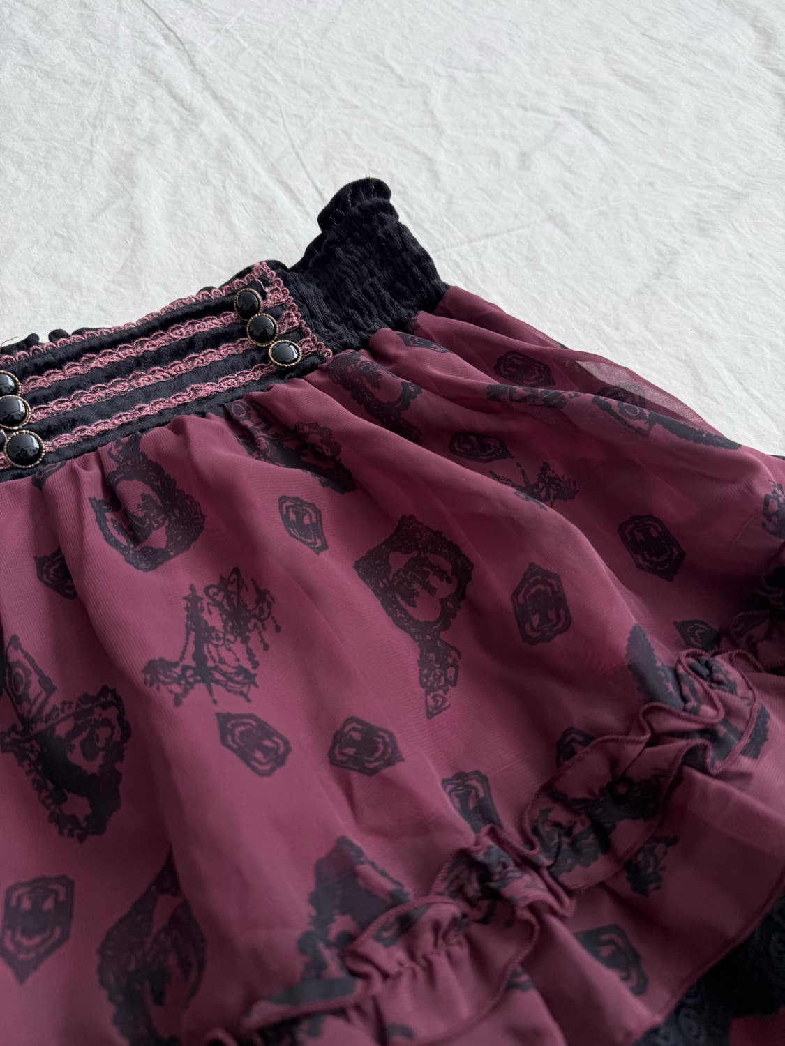 엑시즈팜 버건디 고스로리 미디 스커트 상품이미지2