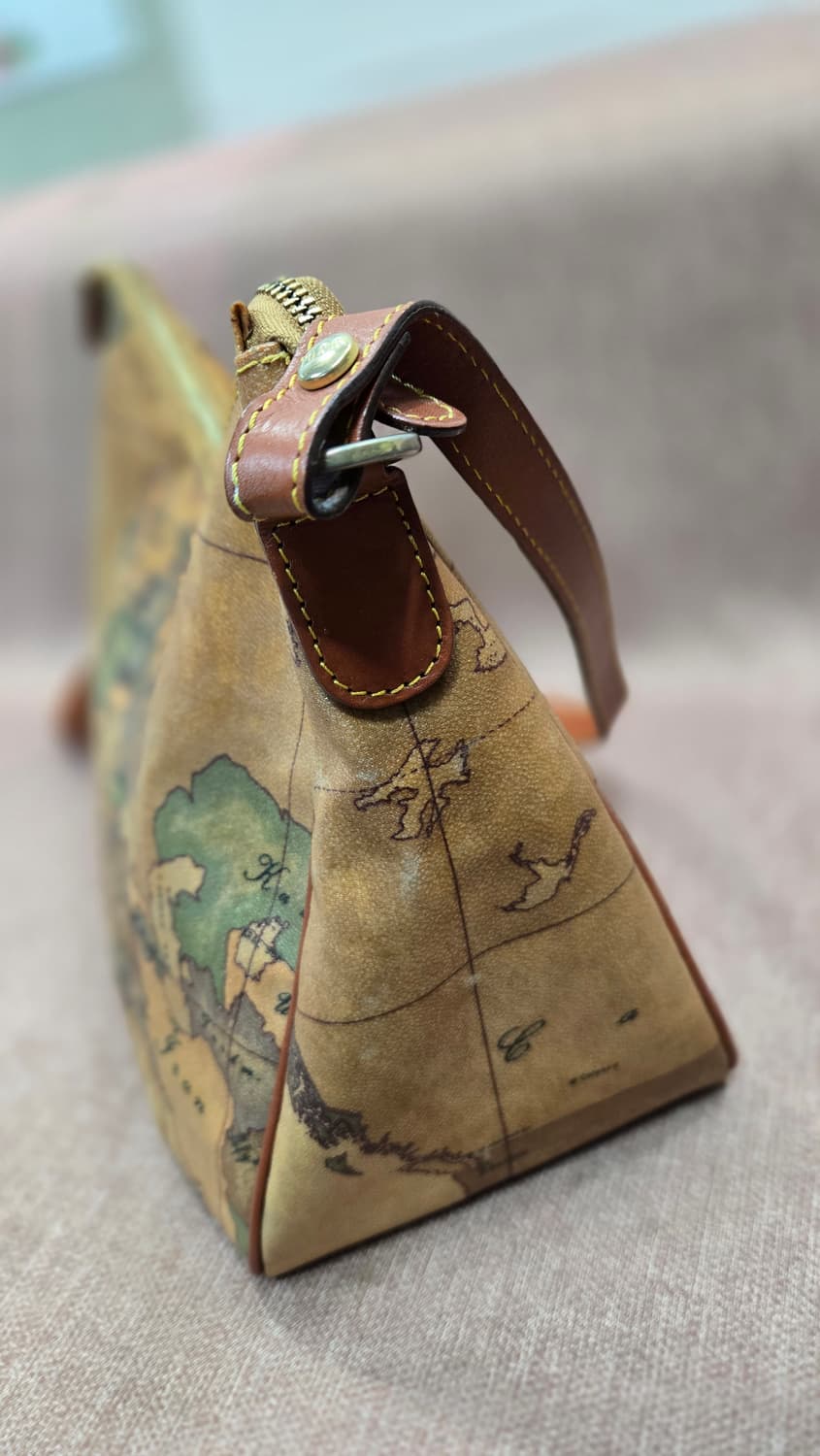 알비에로 마르티니 세계지도 호보백 크로스백 상품이미지2