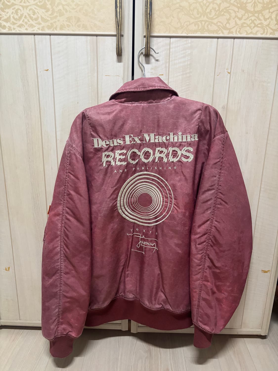 데우스 엑스 마키나 MA-1 플라이트 항공점퍼 상품이미지2