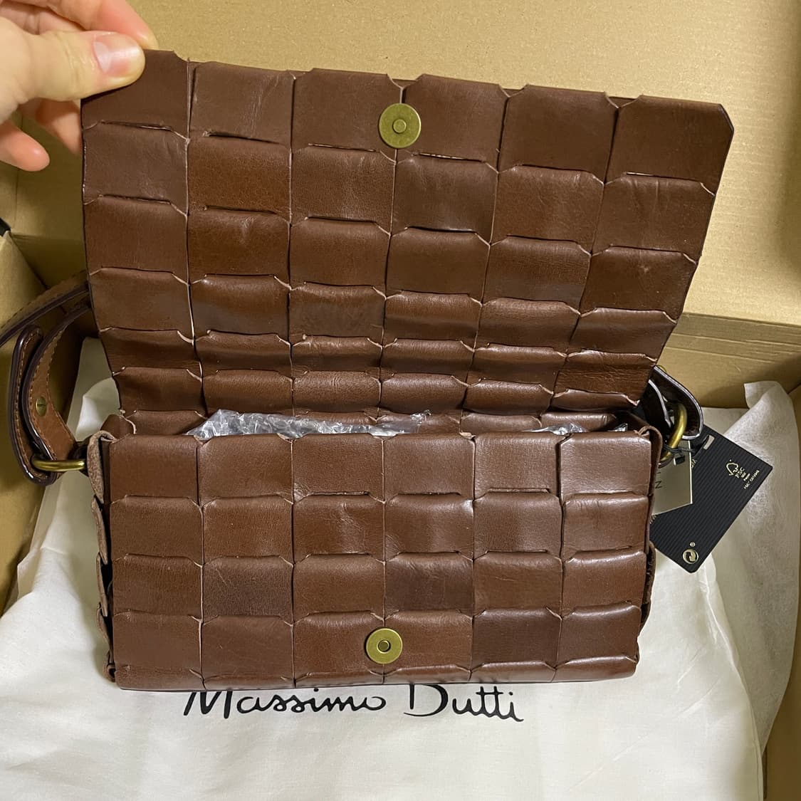 [새상품] 마시모두띠 브라운 소가죽 미니 크로스백 상품이미지4