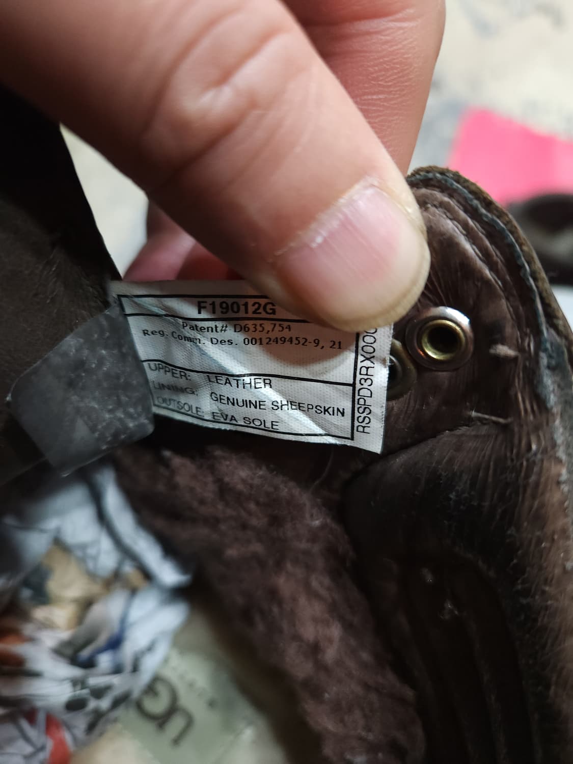 어그 ugg 카풀린 레더부츠 260mm

 상품이미지8