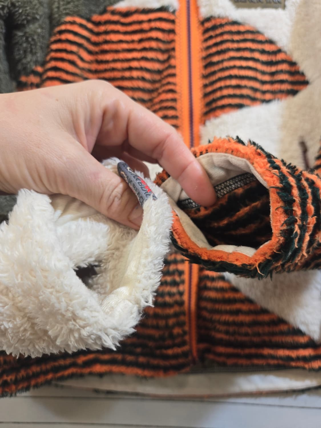 블랙야크 후리스 자켓 오렌지 패턴 상품이미지5