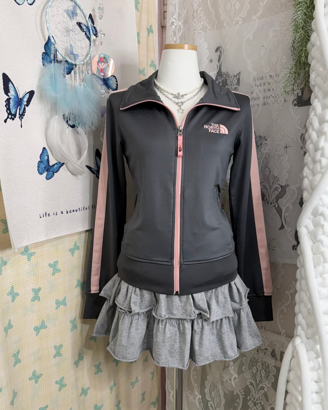 노스페이스 그레이 & 핑크 슬림핏 져지 상품이미지2