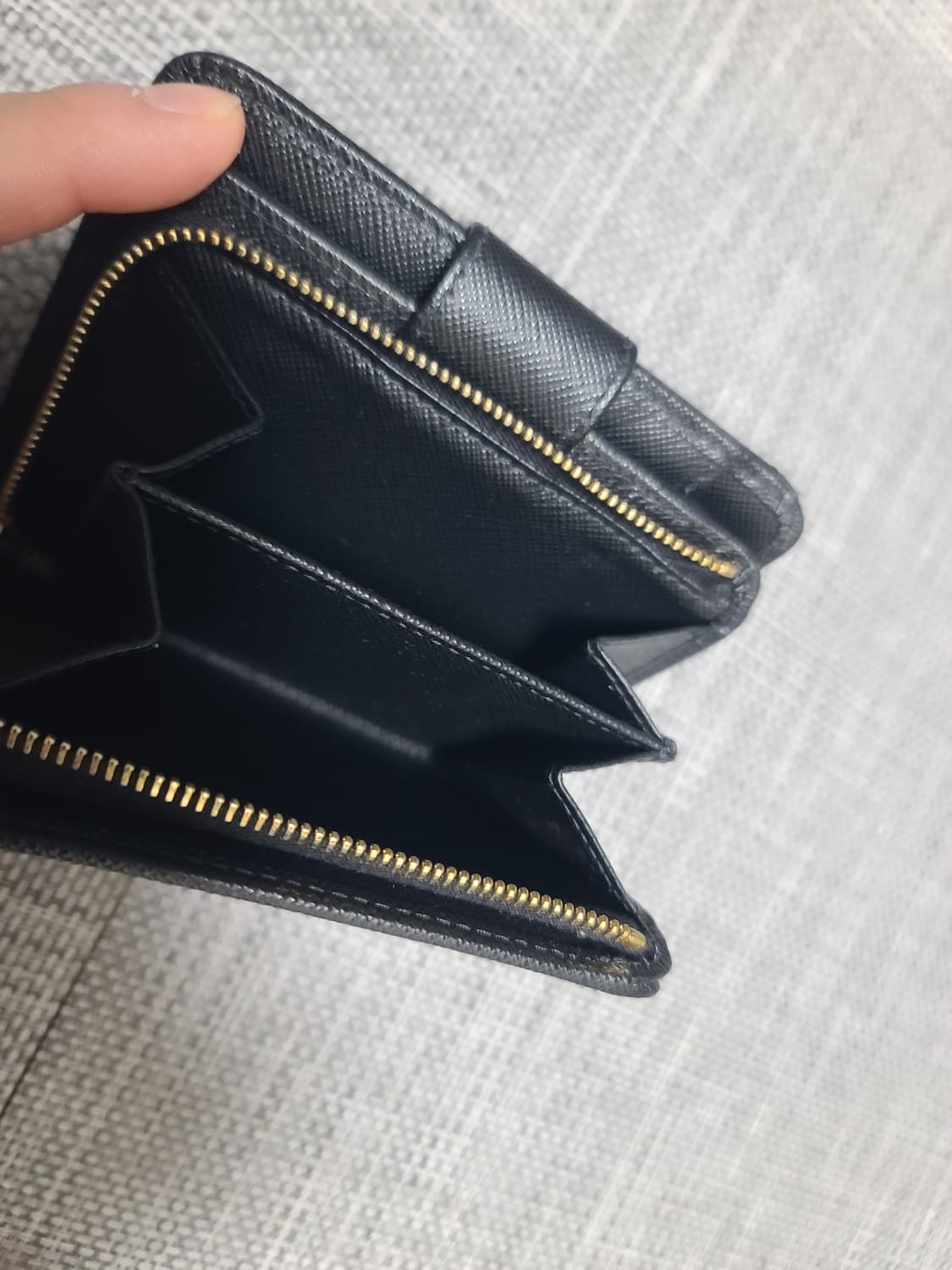 프라다 트라이앵글 사피아노 반지갑 1ml018 상품이미지2