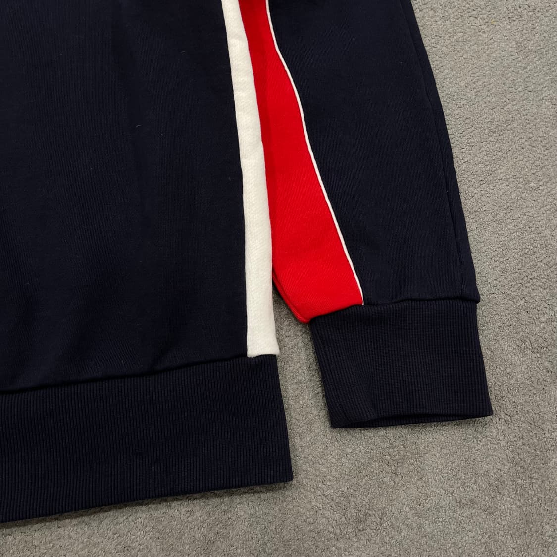 XL 휠라 FILA 컬러블록 맨투맨 상품이미지3