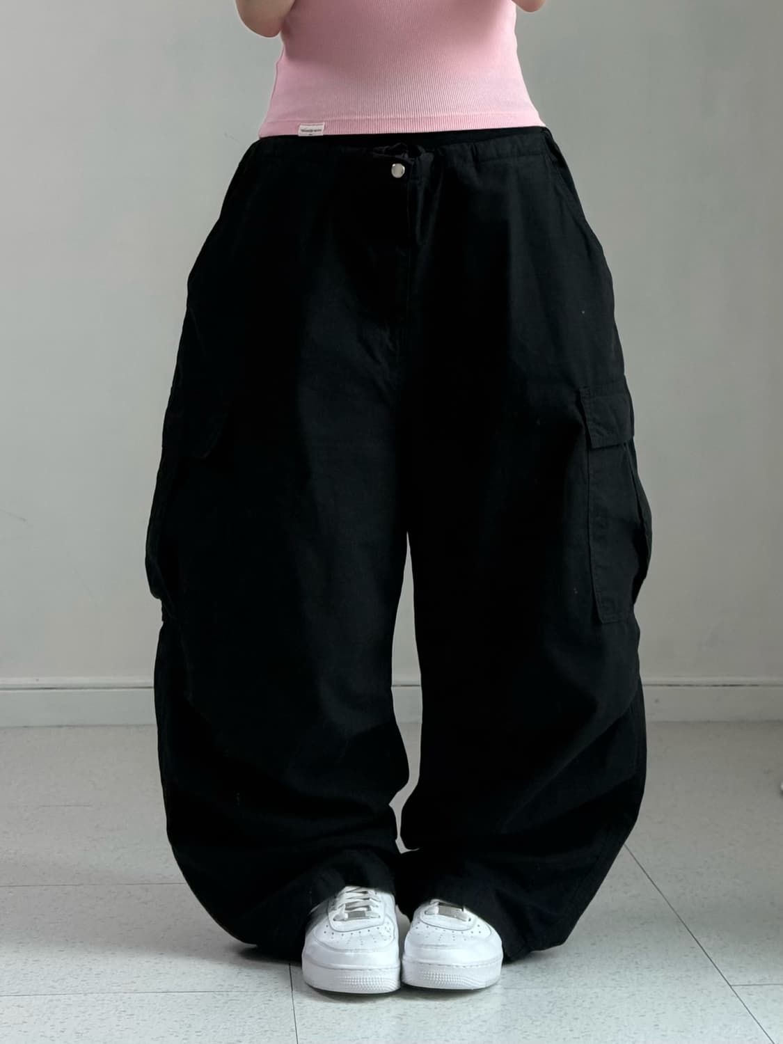 오오티 블랙 와이드 카고팬츠  상품이미지1