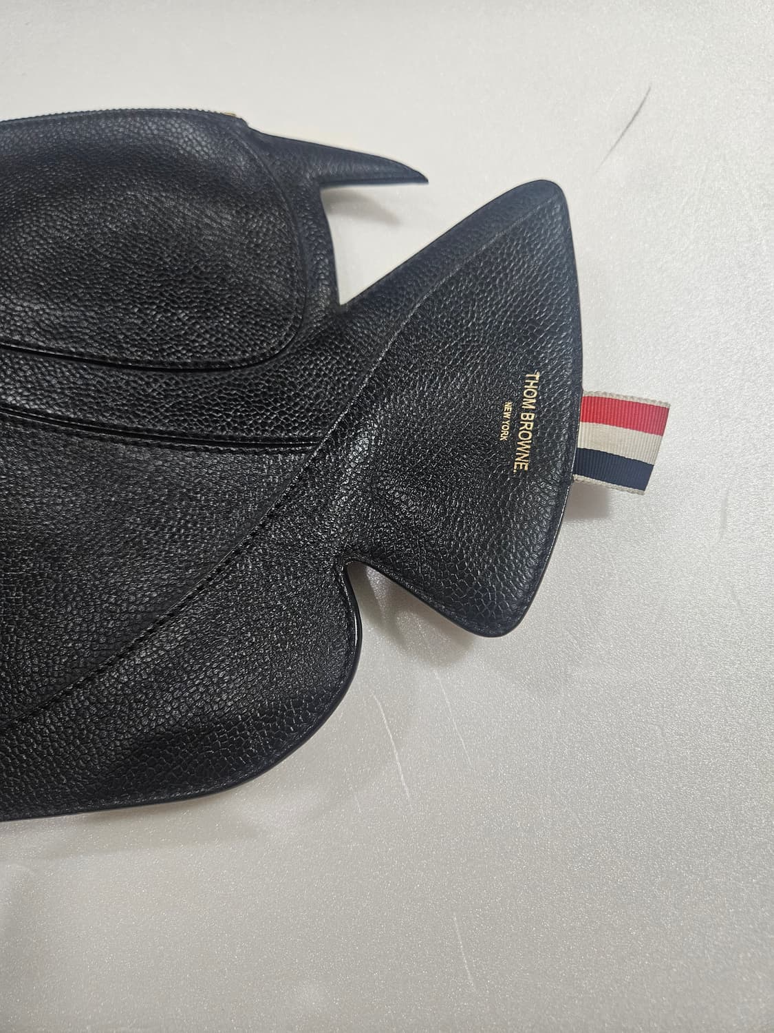 🖤톰브라운 THOM BROWNE 피쉬 클러치 블랙🖤 상품이미지3