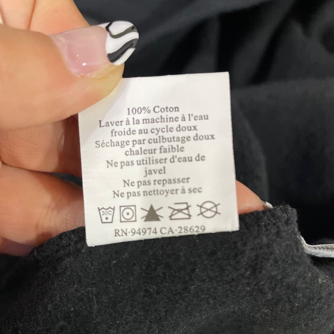 스투시 블랙 월드투어 빅로고 맨투맨  상품이미지7