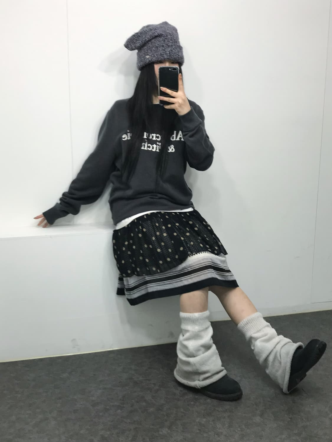 아베크롬비 차콜 도트 모리 코디 상품이미지3