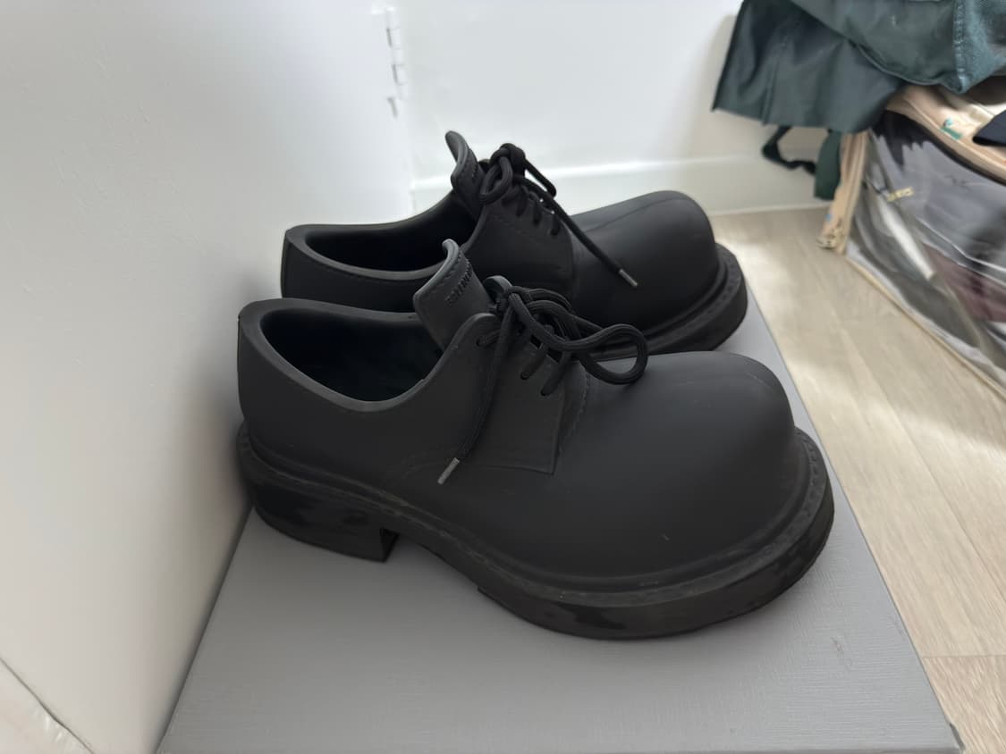 (밑창보강) 270 발렌시아가 스테로이드 더비 41사이즈 상품이미지2