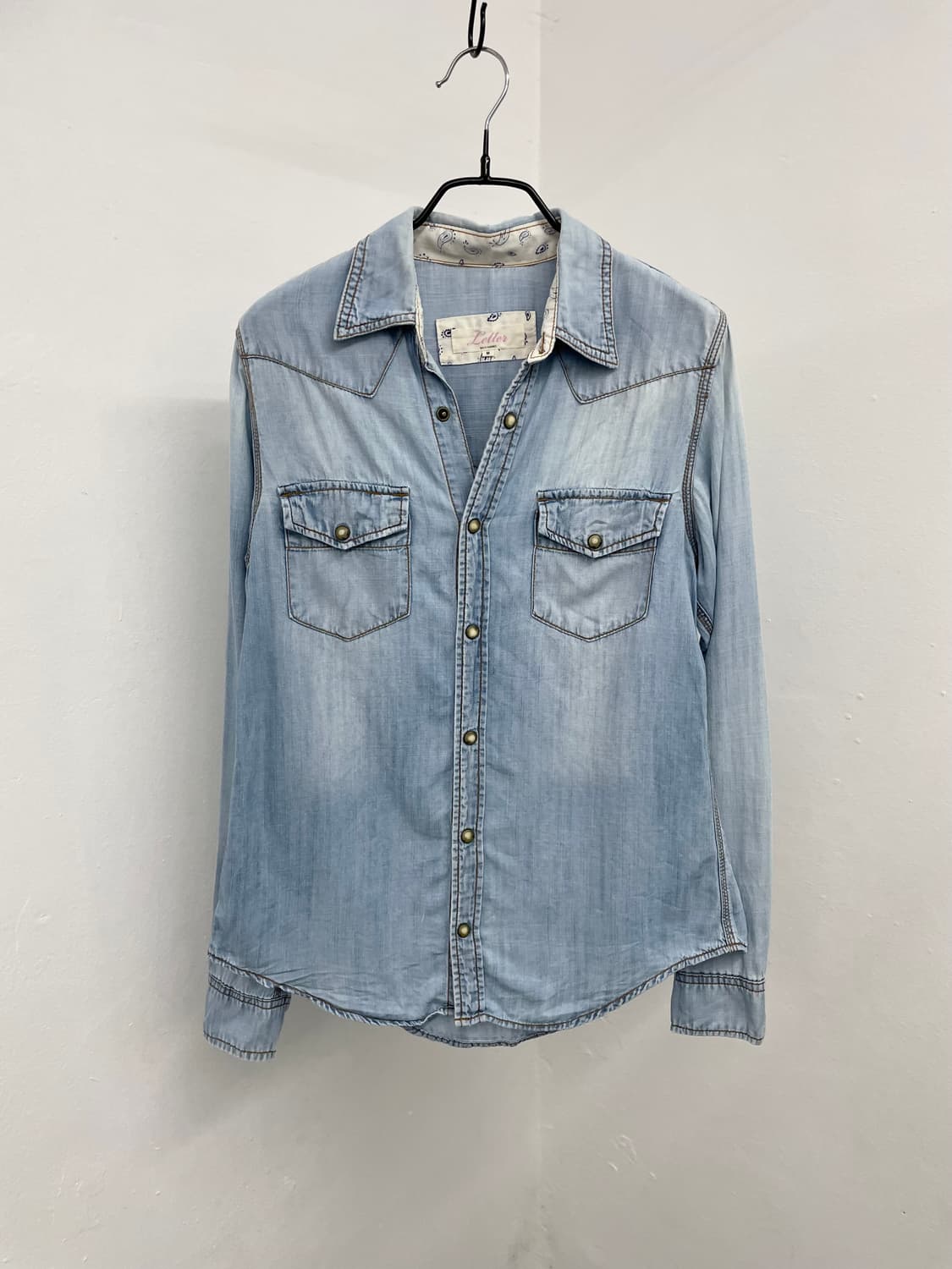 연청 워싱 데님 셔츠 상품이미지2