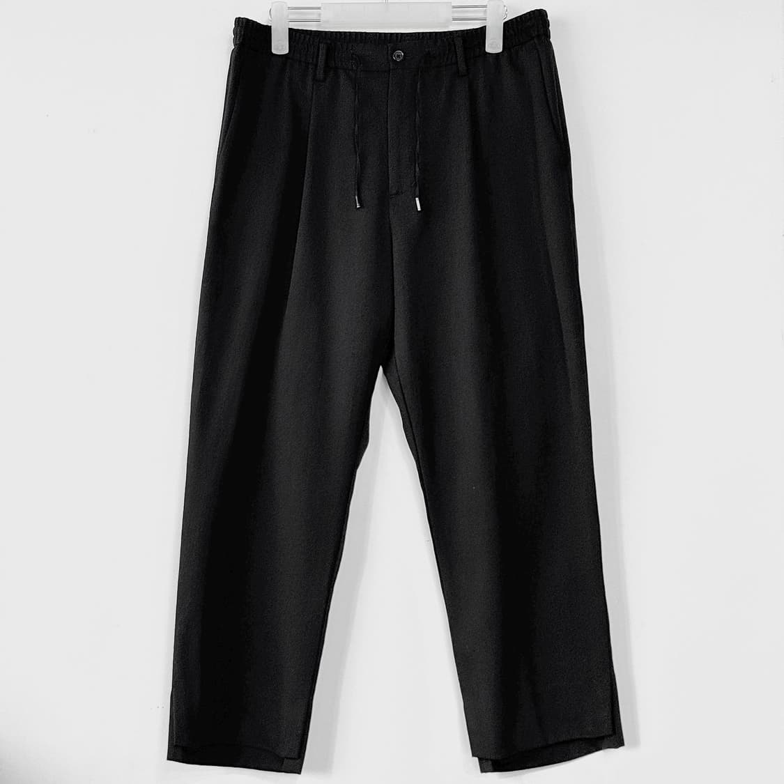 알레그리 드로우스트링 밴딩 울 팬츠 상품이미지1