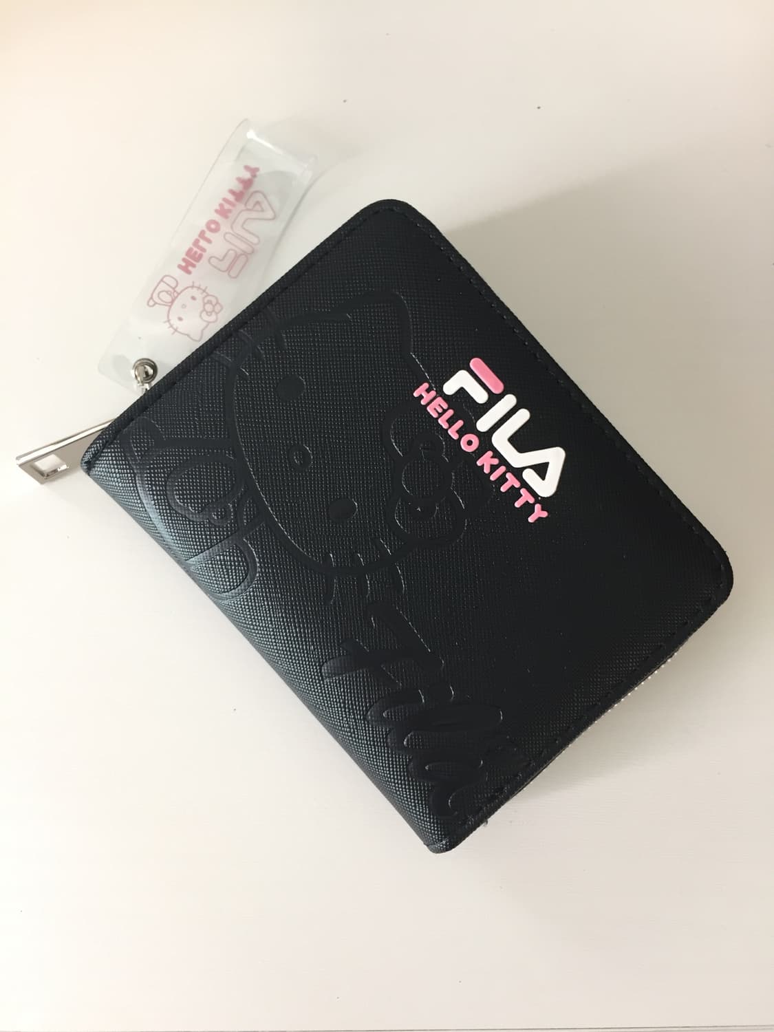 FILA x Hello kitty 콜라보 반지갑 상품이미지1