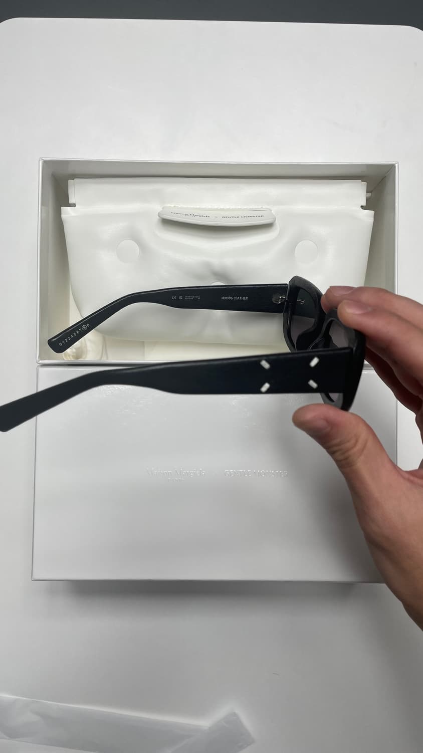 젠틀몬스터 X 마르지엘라 MM106 레더 새상품 상품이미지5