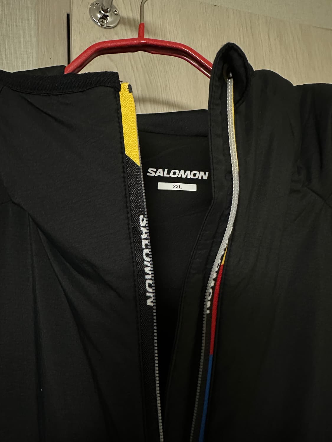 살로몬 모디세이 패딩 자켓 팝니다! 상품이미지3