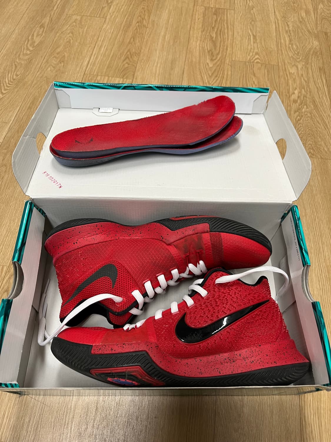 나이키 카이리3 260 유니버시티 레드 상품이미지2