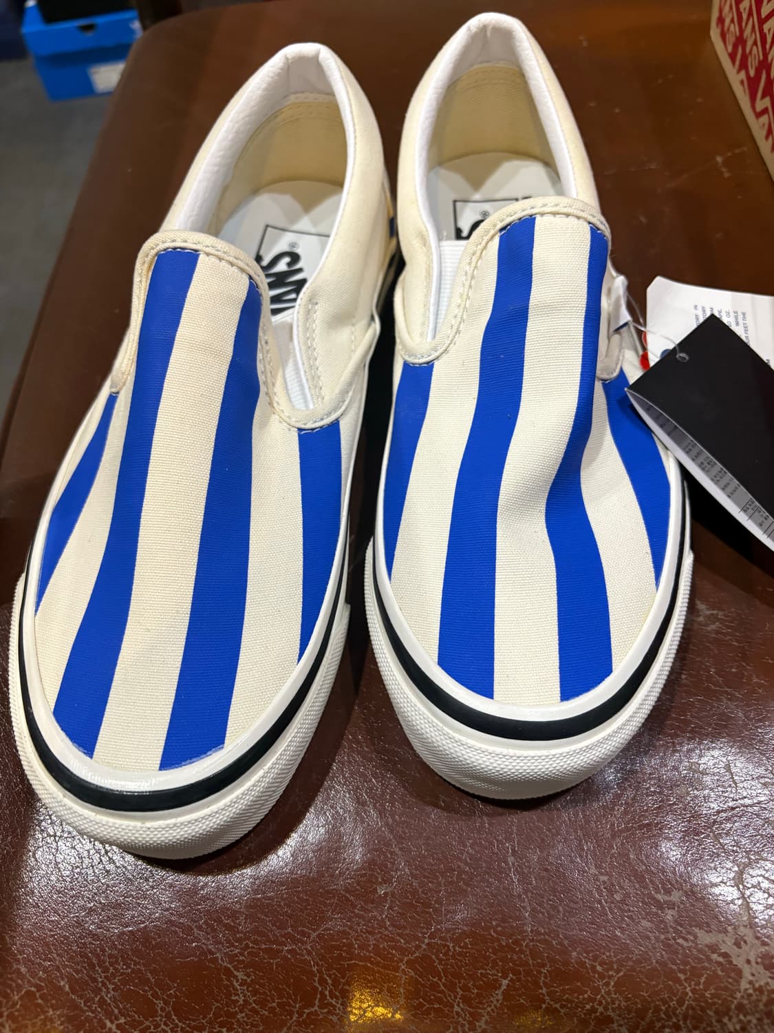 반스 슬립온 클래식 스트라이프 흰파 상품이미지1