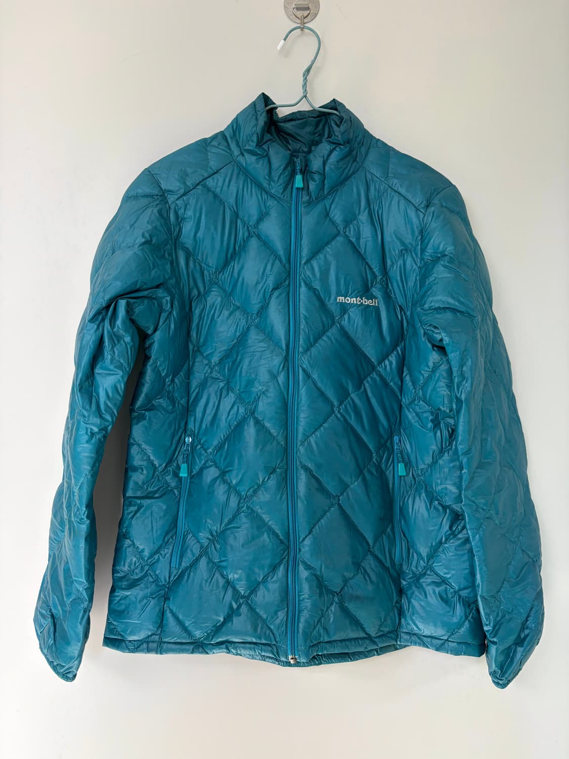 몽벨 경량패딩 M 상품이미지1