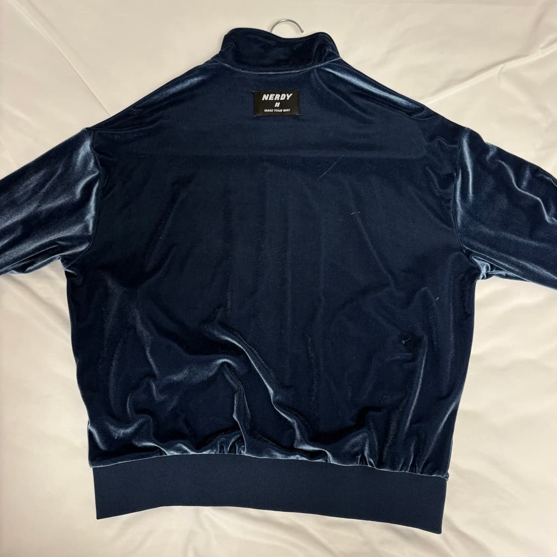 널디 벨벳 네이비 옐로우 (‘세트’ / Size XS 바지 : 롱기지) 상품이미지4