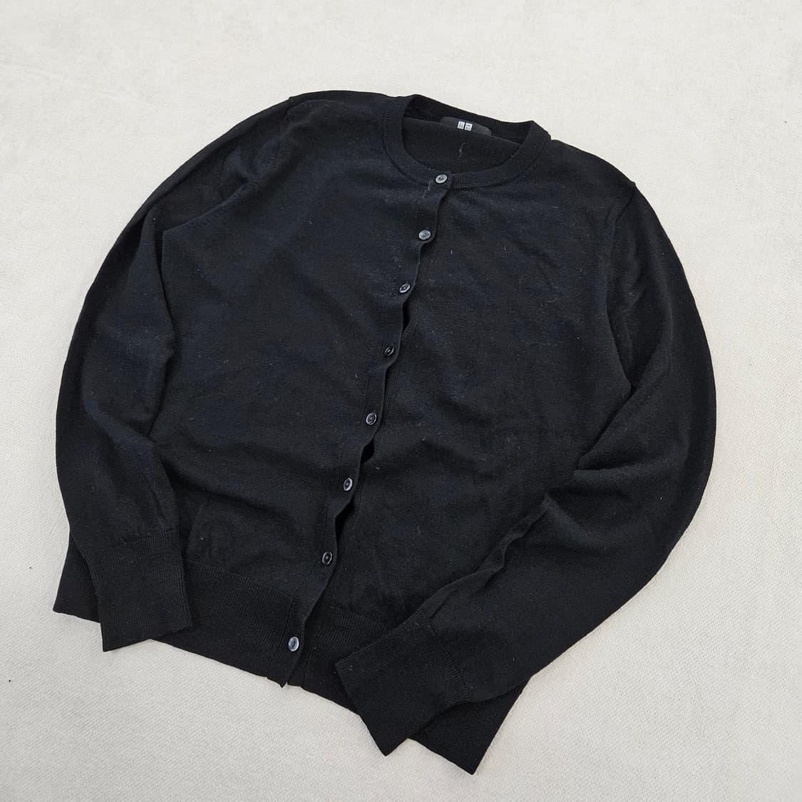 [L] 유니클로 퓨어 뉴 울 V넥 가디건 0114YH1 상품이미지1