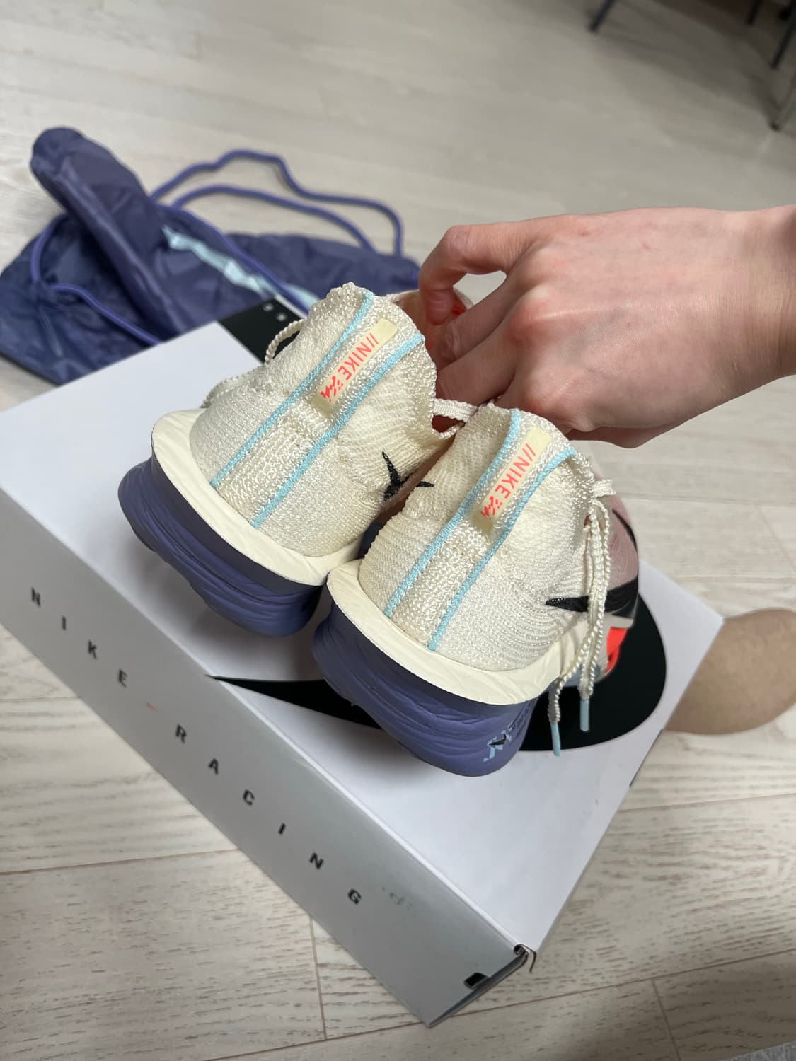 나이키 알파플라이3 240 상품이미지4