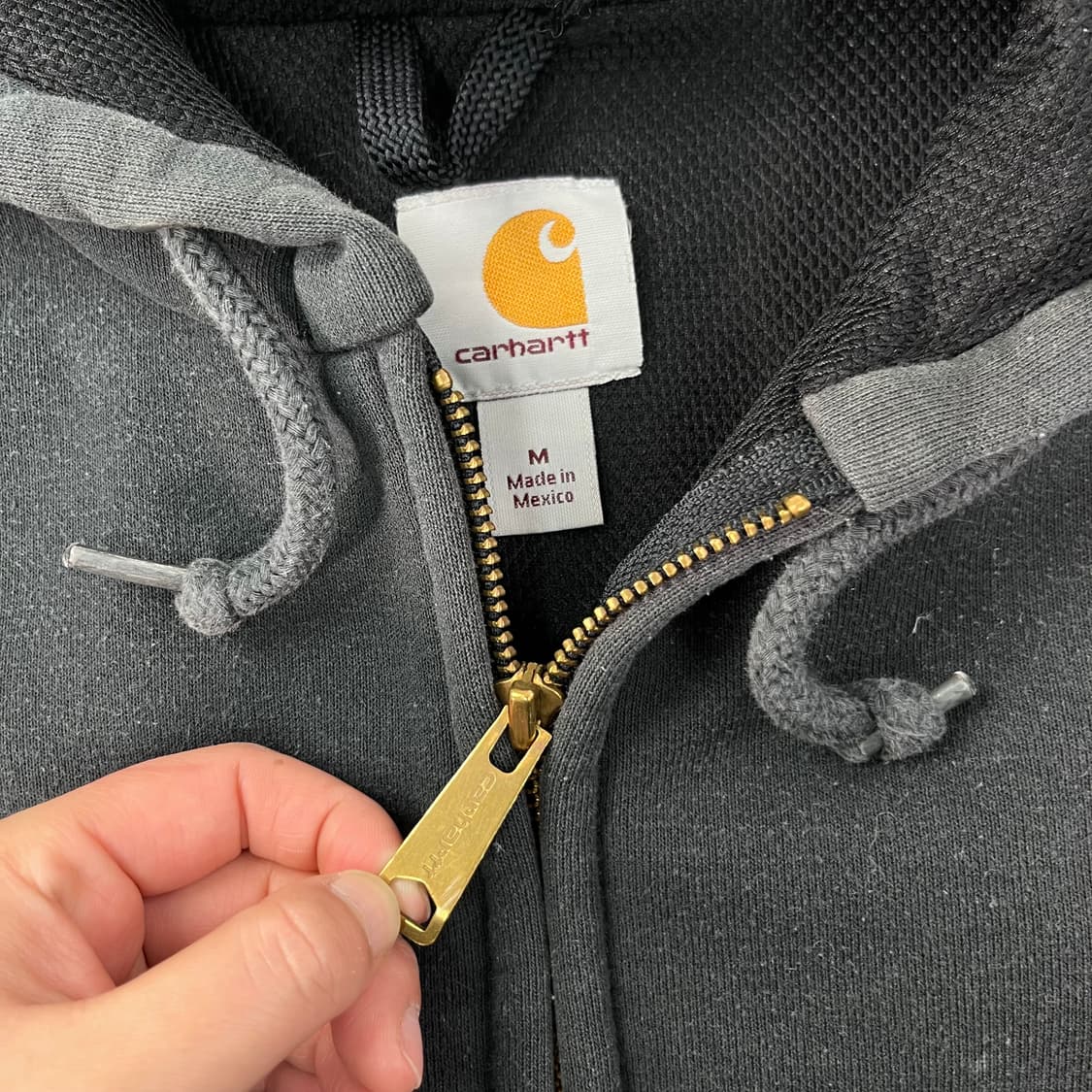 105 칼하트 블랙 써멀 후드집업 상품이미지2