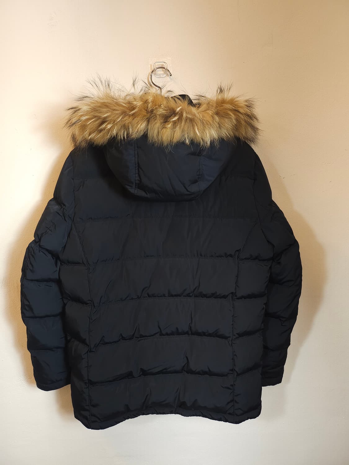 루이까스텔 라쿤털 다운패딩 블랙 105 XL 상품이미지5