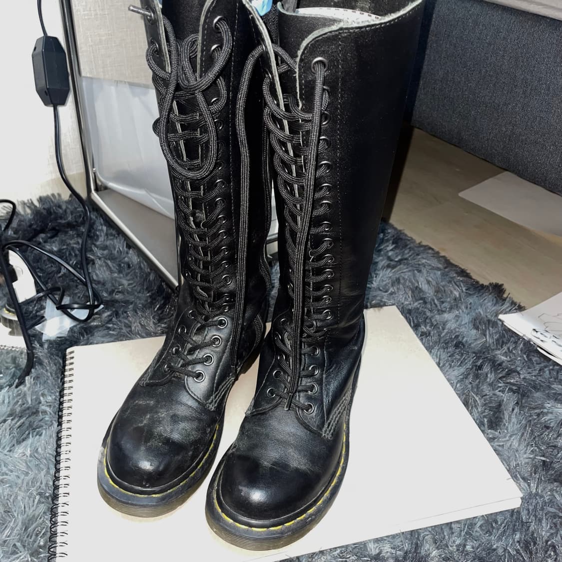 닥터마틴 1B60 20홀 롱부츠 상품이미지2